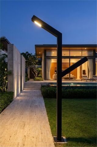 Bollard Aydınlatma Mihran 90W LED Çift Yönlü Bahçe Sokak Aydınlatma Direği 350cm