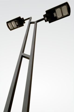 Luras 300cm. Çift Kollu Dış Mekan Aydınlatma Direği  2x120 Watt Projektör Dahil