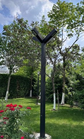 Çınar 300cm. 4 Kollu Led  Aydınlatma Direği